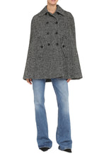 Load image into Gallery viewer, Wool cape
