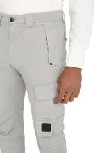 Load image into Gallery viewer, Cotton cargo-trousers

