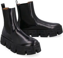 Load image into Gallery viewer, Leather Chelsea-boots
