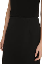 Load image into Gallery viewer, Wool pencil skirt

