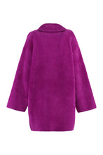 Load image into Gallery viewer, Faux fur coat
