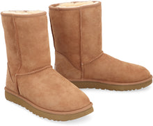 Load image into Gallery viewer, Classic Short II ankle boots
