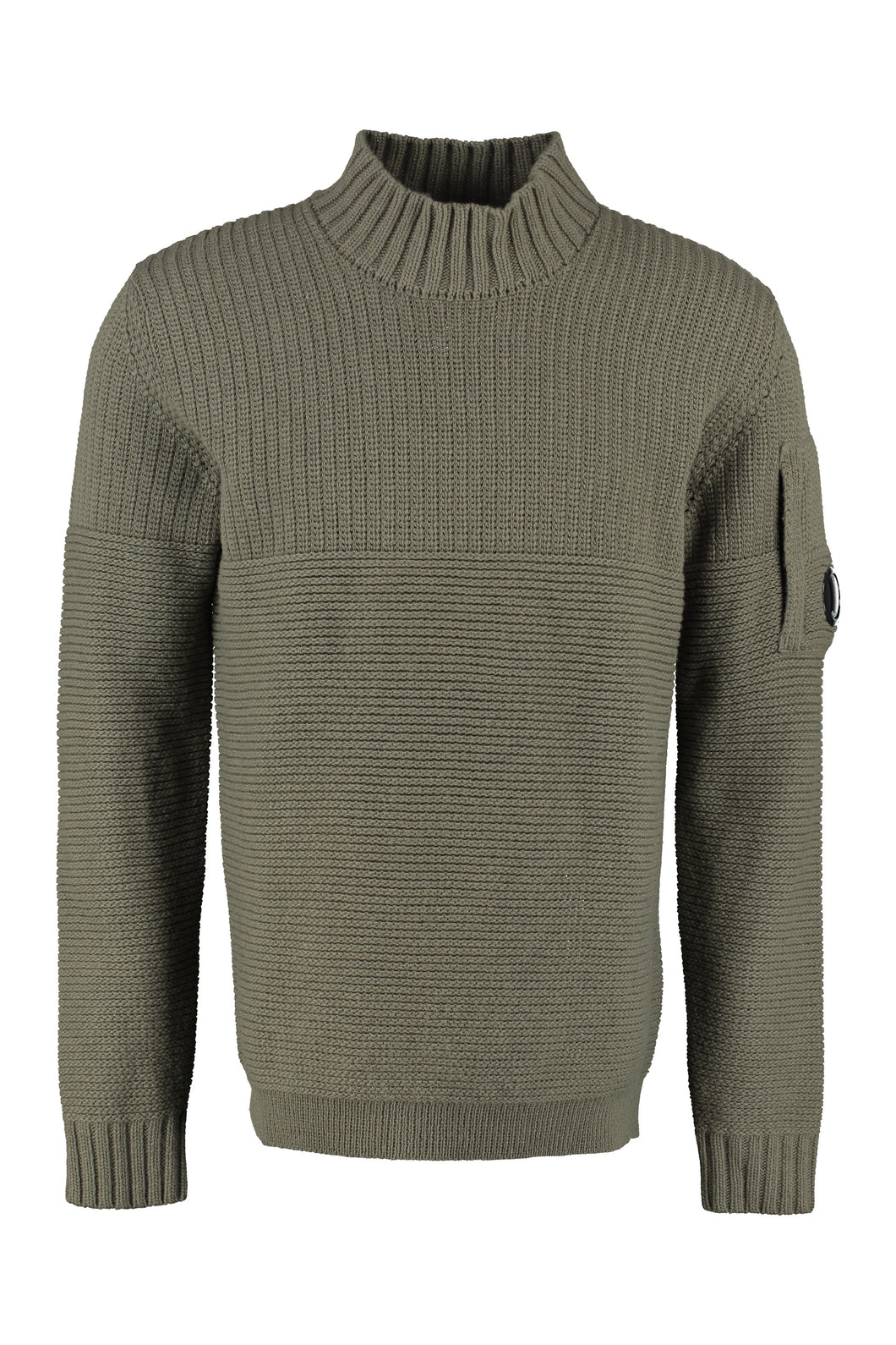 Wool pullover