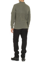 Load image into Gallery viewer, Wool pullover
