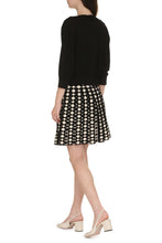 Load image into Gallery viewer, Cropped-length knitted cardigan
