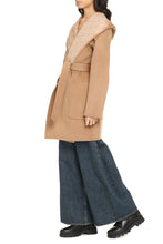Load image into Gallery viewer, Hooded wool coat
