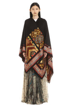 Load image into Gallery viewer, Jacquard wool cape
