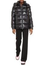 Load image into Gallery viewer, Maire full zip down jacket
