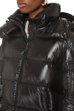 Load image into Gallery viewer, Maire full zip down jacket
