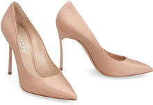 Load image into Gallery viewer, Blade fabric pumps
