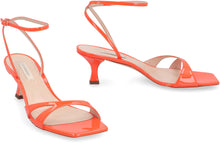 Load image into Gallery viewer, Tiffany Leather sandals
