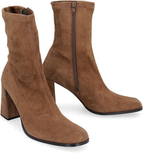 Load image into Gallery viewer, Mel suede ankle boots

