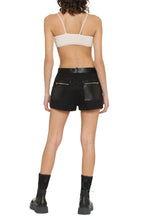 Load image into Gallery viewer, Pralu knitted crop top
