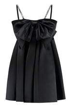 Load image into Gallery viewer, Satin dress
