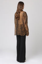 Load image into Gallery viewer, Printed silk shirt

