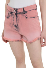Load image into Gallery viewer, High-rise cut-off denim shorts
