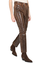 Load image into Gallery viewer, Vegan leather trousers
