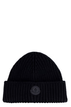 Load image into Gallery viewer, Ribbed knit beanie
