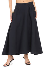 Load image into Gallery viewer, Wool crepe skirt
