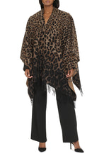 Load image into Gallery viewer, Wool and cashmere cape
