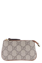 Load image into Gallery viewer, GG Supreme fabric key-holder pouch
