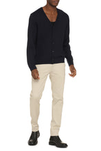 Load image into Gallery viewer, Virgin wool cardigan
