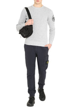 Load image into Gallery viewer, Ribbed crew-neck sweater
