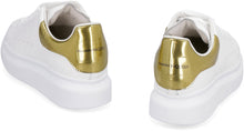 Load image into Gallery viewer, Larry leather sneakers
