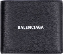 Load image into Gallery viewer, Grainy leather wallet
