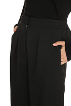 Load image into Gallery viewer, Wool trousers
