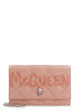 Load image into Gallery viewer, Skull quilted leather bag
