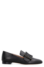 Load image into Gallery viewer, Janelle leather loafers
