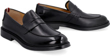 Load image into Gallery viewer, Calfskin loafers
