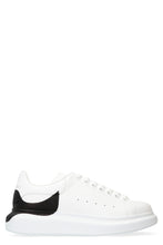 Load image into Gallery viewer, Larry leather sneakers
