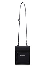 Load image into Gallery viewer, Nylon messenger-bag
