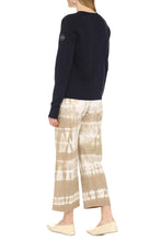 Load image into Gallery viewer, Elmvale crew-neck sweater
