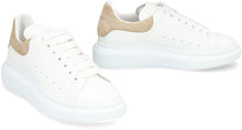 Load image into Gallery viewer, Larry leather sneakers
