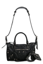 Load image into Gallery viewer, Le Cagole Duff M leather handbag
