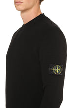 Load image into Gallery viewer, Wool pullover
