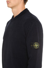 Load image into Gallery viewer, Ribbed knit pullover
