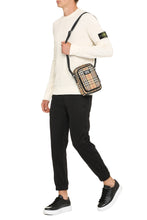 Load image into Gallery viewer, Long sleeve crew-neck sweater
