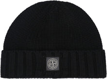 Load image into Gallery viewer, Knitted virgin wool hat
