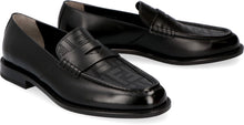 Load image into Gallery viewer, Leather loafers

