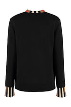 Load image into Gallery viewer, Crew-neck cashmere sweater
