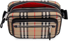 Load image into Gallery viewer, Messenger bag with check motif
