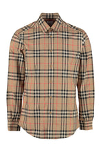 Load image into Gallery viewer, Checked cotton shirt
