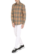 Load image into Gallery viewer, Checked cotton shirt
