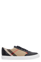 Load image into Gallery viewer, Tartan print sneakers
