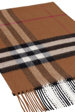 Load image into Gallery viewer, Checked cashmere scarf

