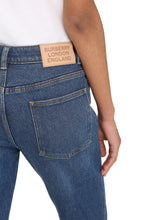 Load image into Gallery viewer, 5-pocket jeans
